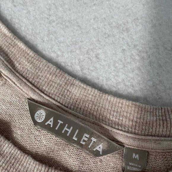 Athleta Criss Cross Pullover Medium M Long Sleeve Sweater Beige Oatmeal - Picture 4 of 10